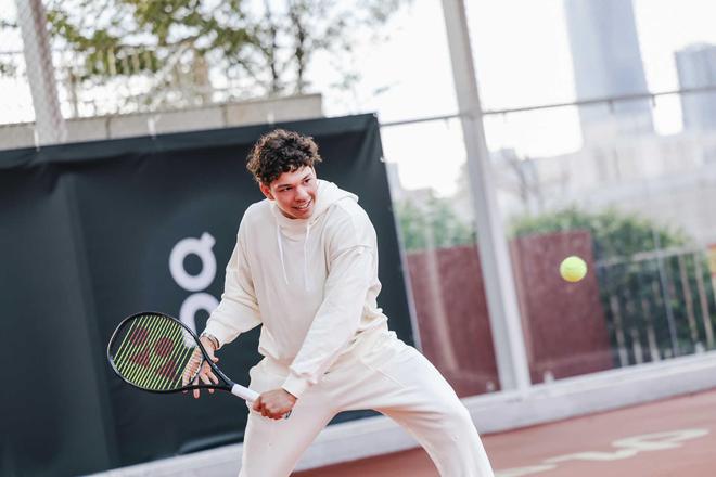 和紧密的防 和紧密的防